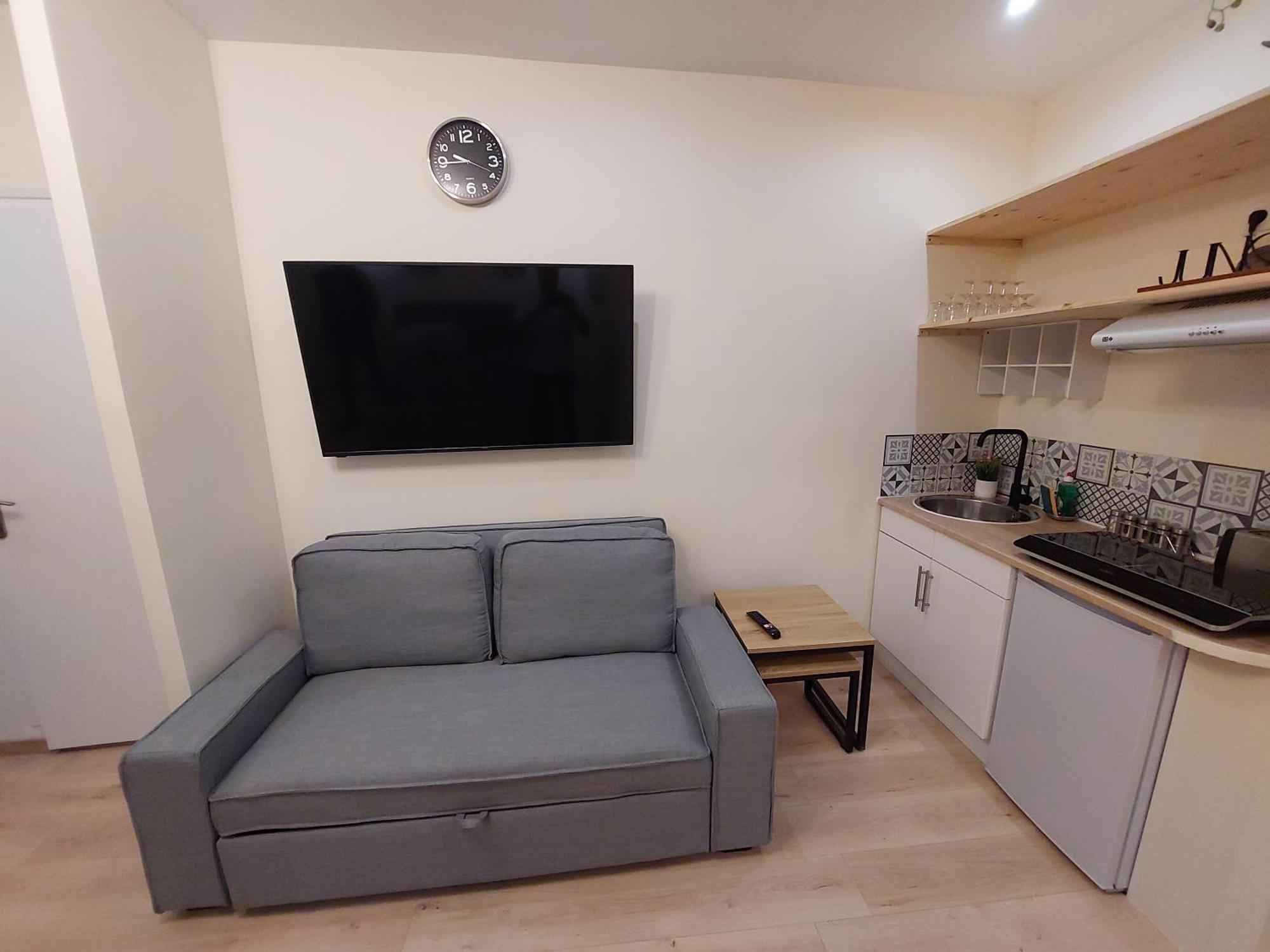 Studio Epernay 25M2 Rez De Chaussee, Ground Floor Bagian luar foto